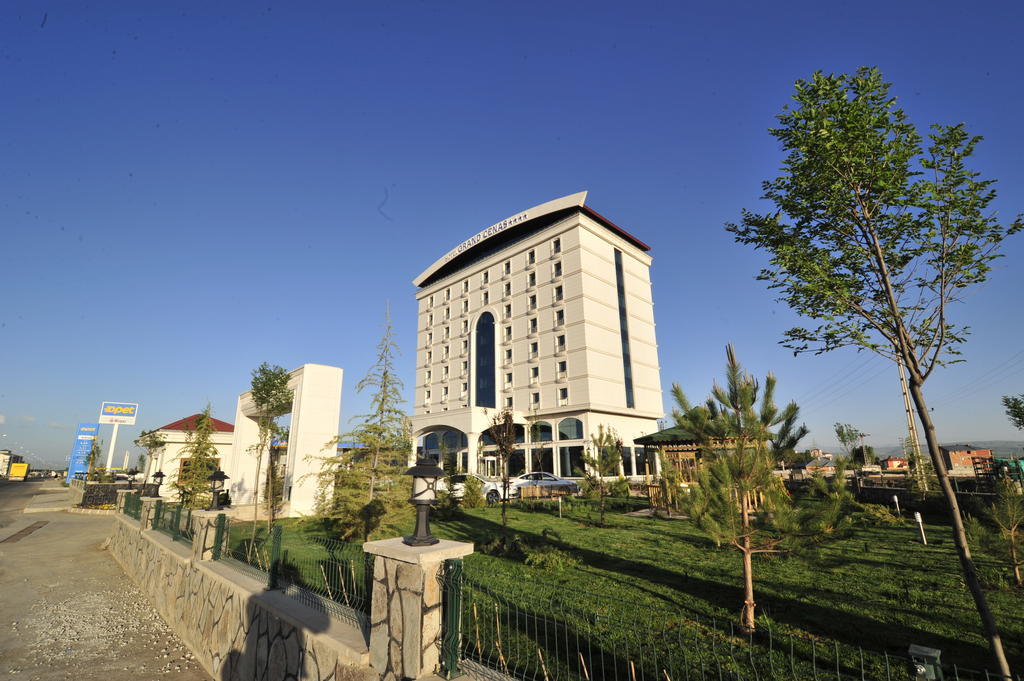 Grand Cenas Hotel Agri Exterior photo